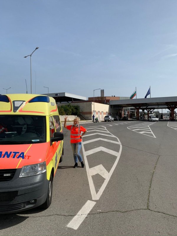 Echipaj medical CRISMED la marginea terenului, eveniment sportiv